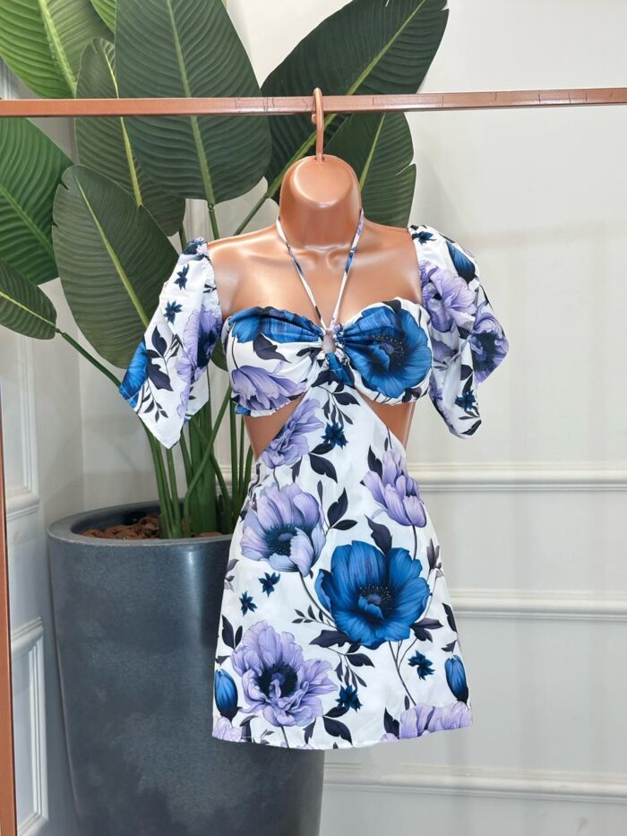 macaquinho curto com recortes isabela 110715