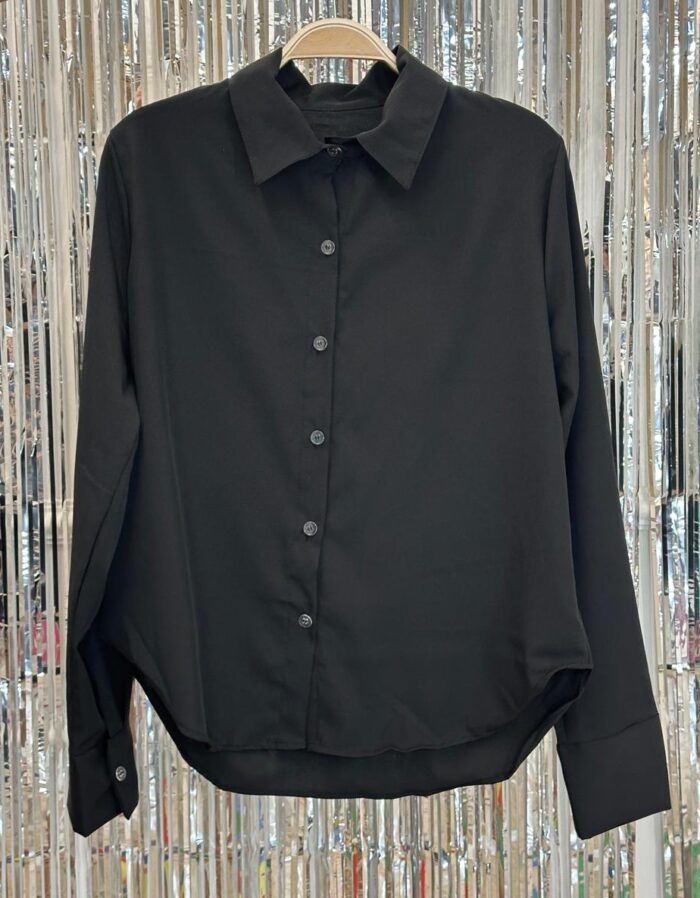 camisa tradicional preto mariele 173345