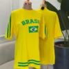 max t shirt com estampa brasil