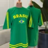 max t shirt com estampa brasil