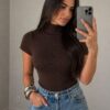 blusinha de gola alta janaina blusinha de gola alta janaina
