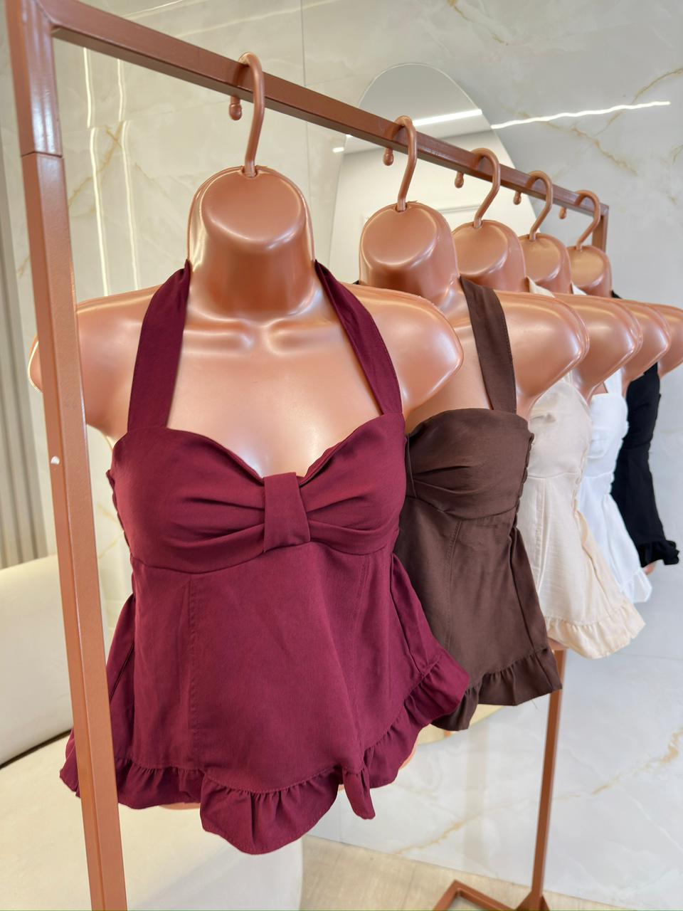 body com recorte kiara