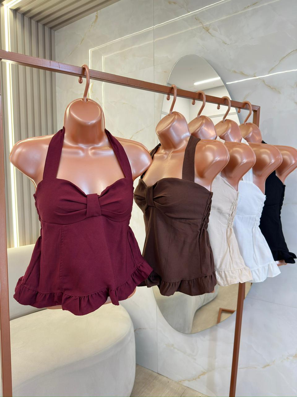 body com recorte kiara