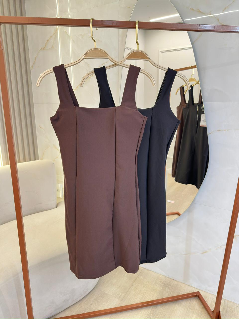 vestido curto lara
