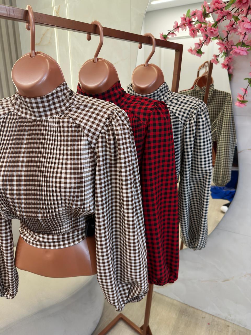 cropped gola alta plissado clara xadrez