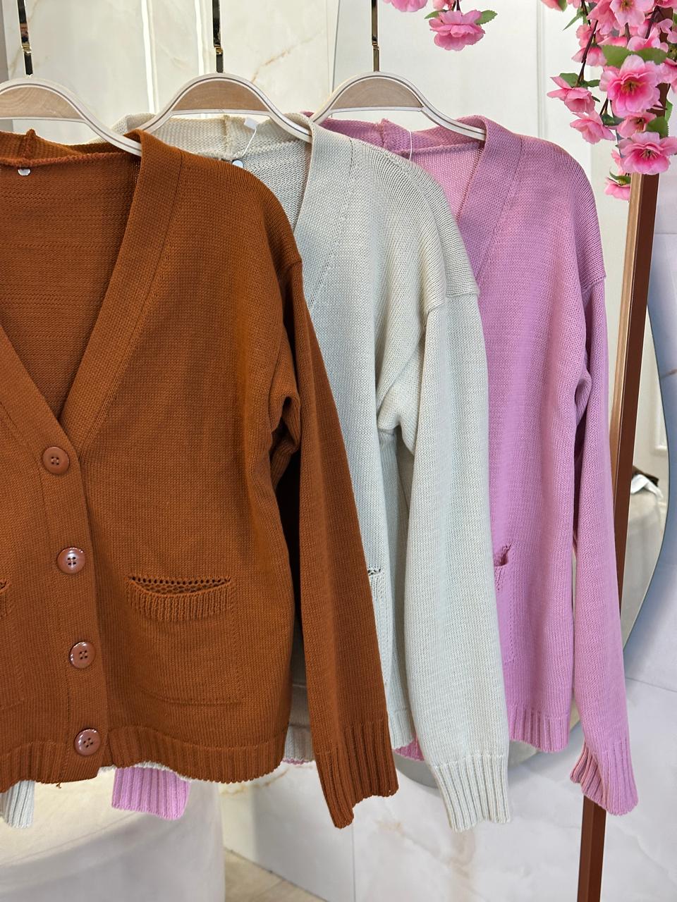 tricot com botÕes angelina