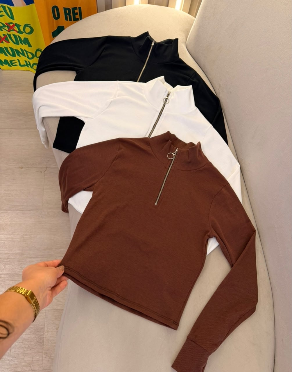 cropped manga longa olivia
