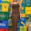 vestido mid com fenda lateral aurora marrom