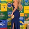 vestido mid com fenda lateral aurora azul marinho