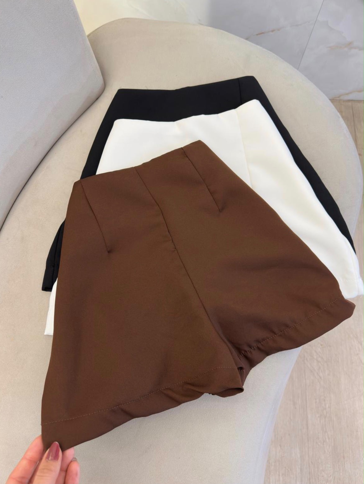 short saia alfaiataria marrom short saia alfaiataria marrom