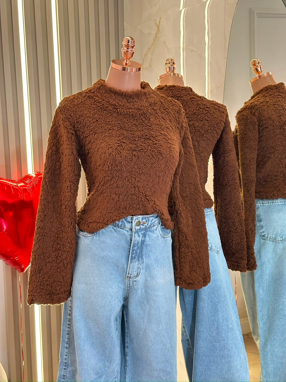 blusa teddy marrom