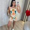 conjunto flora laranja com tucano