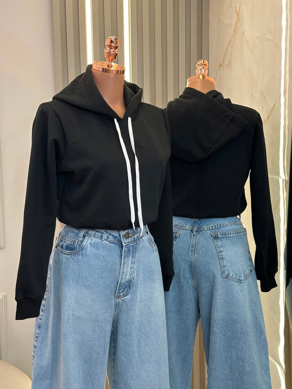 cropped moletom com capuz flanelado azul marinho